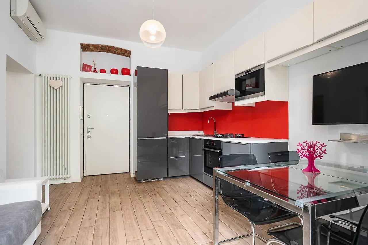 Classbnb - Apartment With Balcony Near The City Center Milan